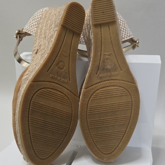 Kanna Tan and Cream Espadrille Wedges - Picture 9 of 9